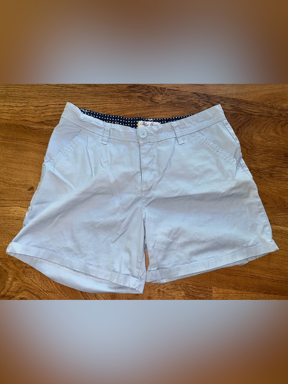 Blue Epic Denim Light Blue Shorts Women Size 8 Cargo Shorts size 8